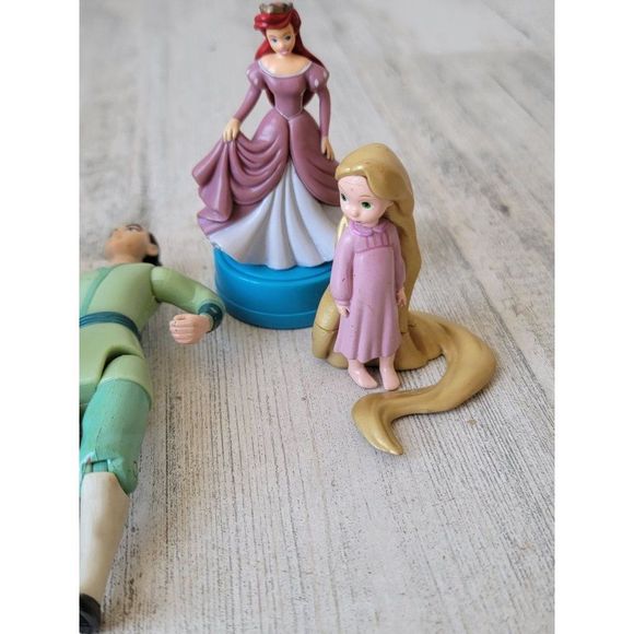 Disney princess Brave Mulan Ariel Cinderella Tangled play set toy figure - Picture 3 of 11